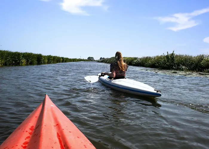 בית נופש Lovely In With Wifi